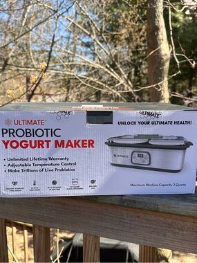 Ultimate Probiotic Yogurt Maker w Adjustable Time & Temp Control. Two 1-Quart